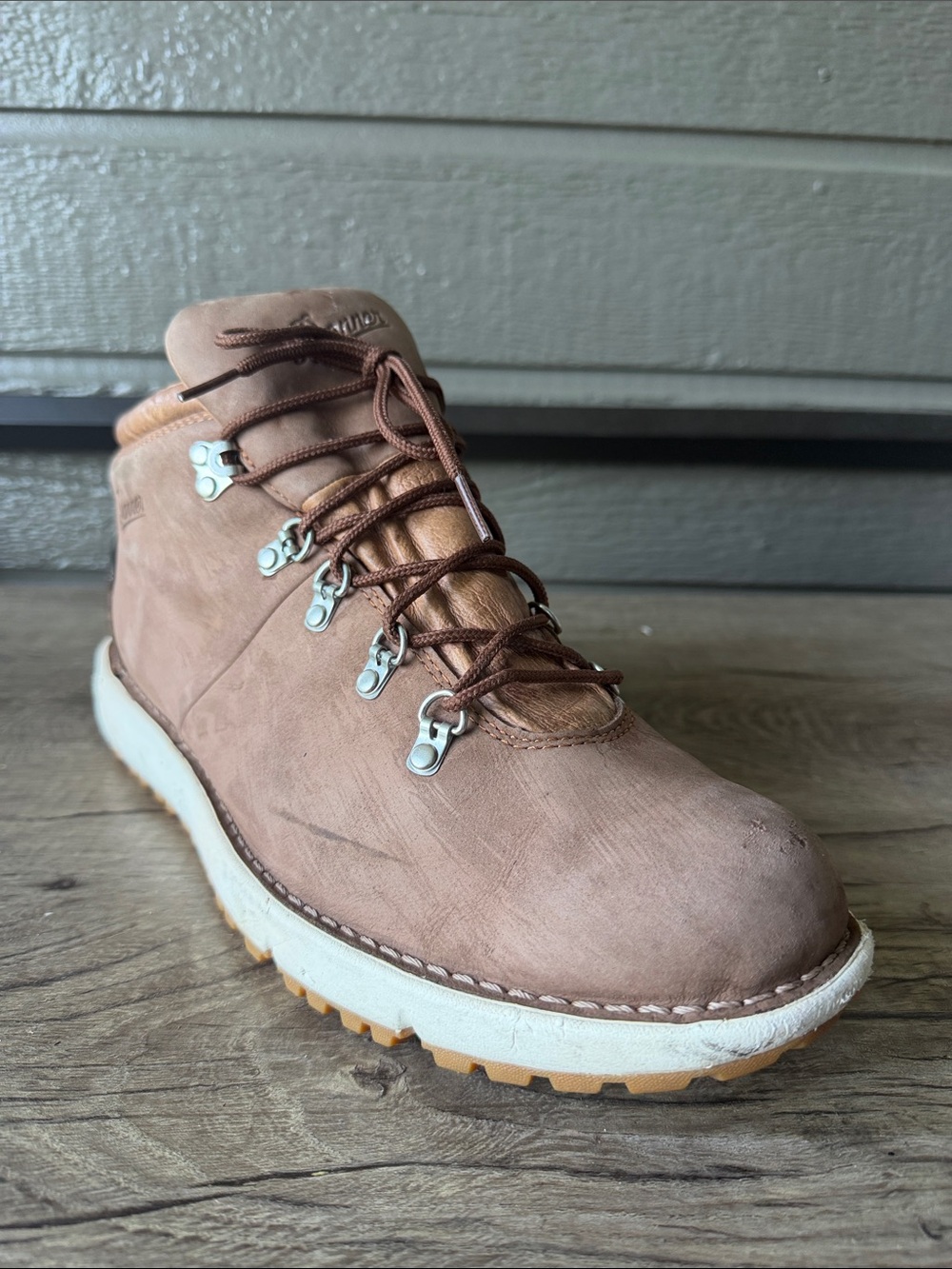 Dancer Men's Brown Leather Hiking Boots - Durable Lace-Up Trail Shoes - Picture 11 of 12